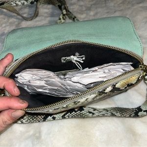 Madewell The Flap Convertible Crossbody Bag in Snake Embossed Leather